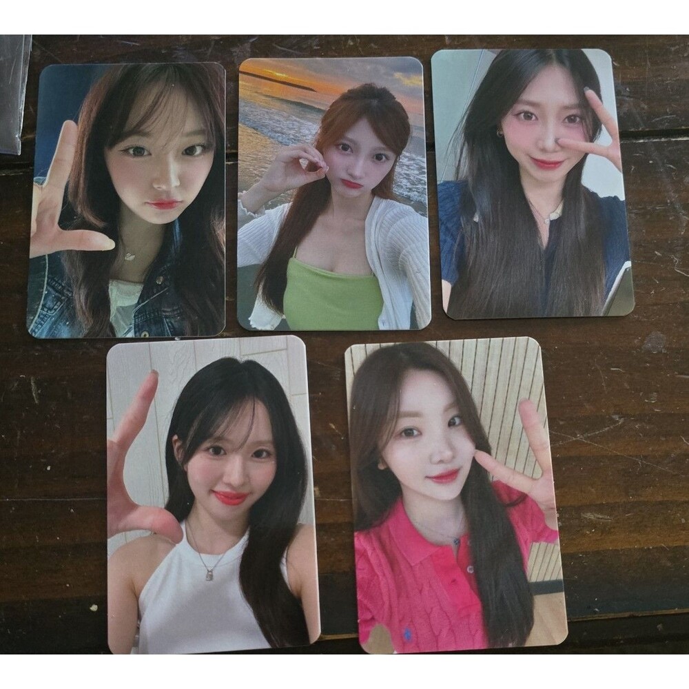 Ily:1 Japan Live Photocard Set